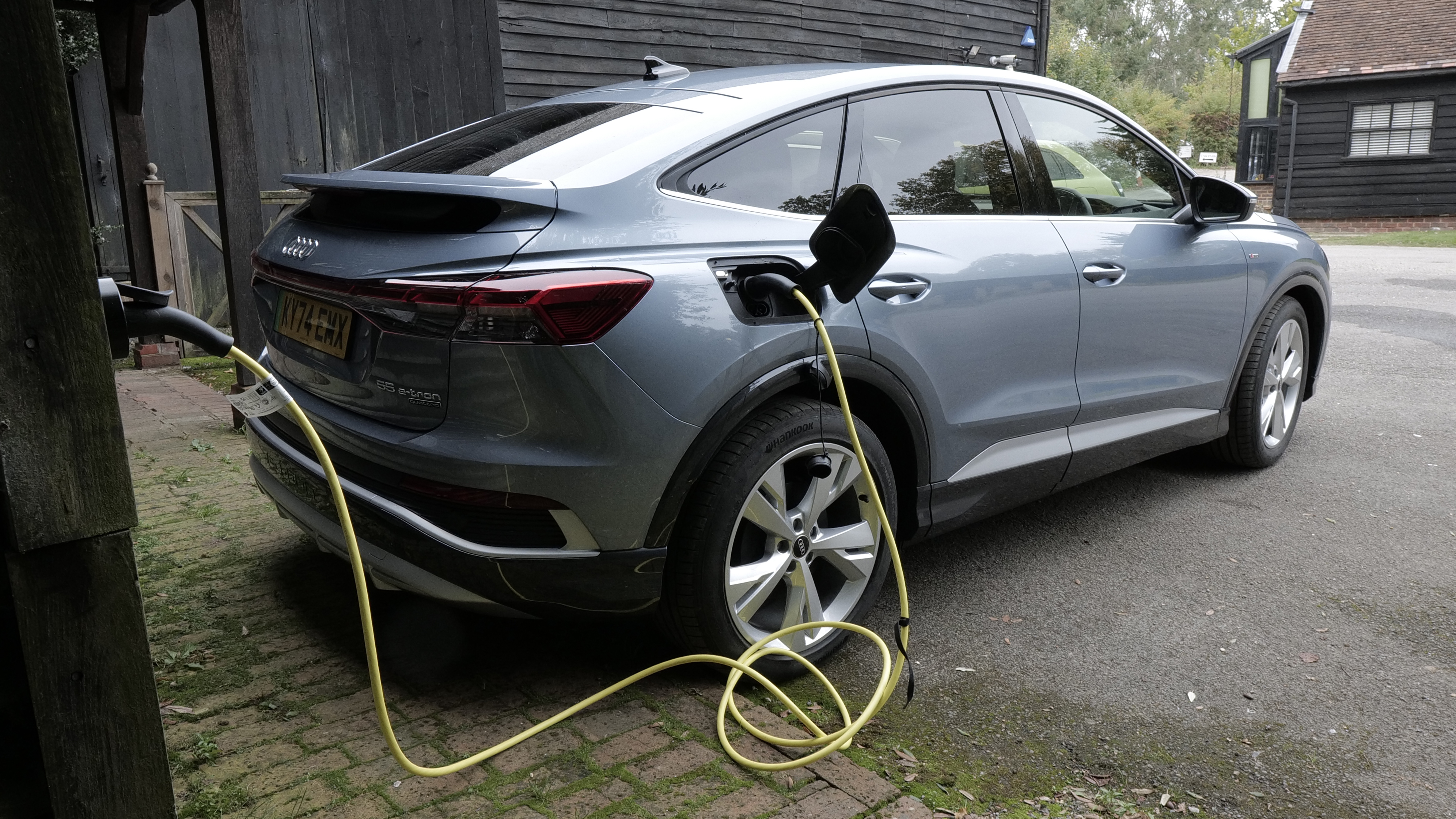 AUDI Q4 E-TRON SPORTBACK 250kW Qtro Perf 82kWh Sport 5dr Auto [Tech Pack]